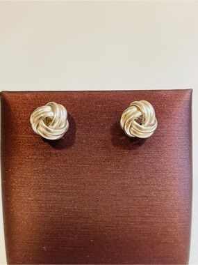 Sterling Silver 925 Twisted Knot Stud Earrings